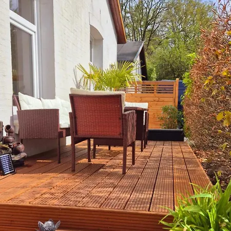 Klanggarten - Yoga, Wald, Stadtrand Lübeck