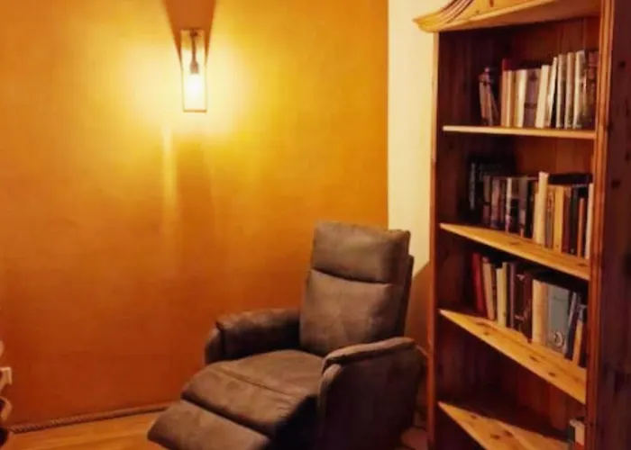 Klanggarten - Yoga, Wald, Stadtrand 吕贝克